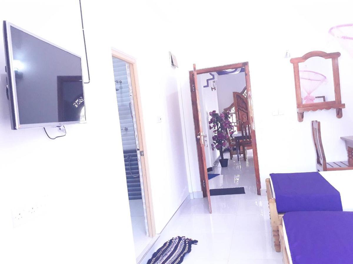 Snp Star Guest House 亭可马里 外观 照片